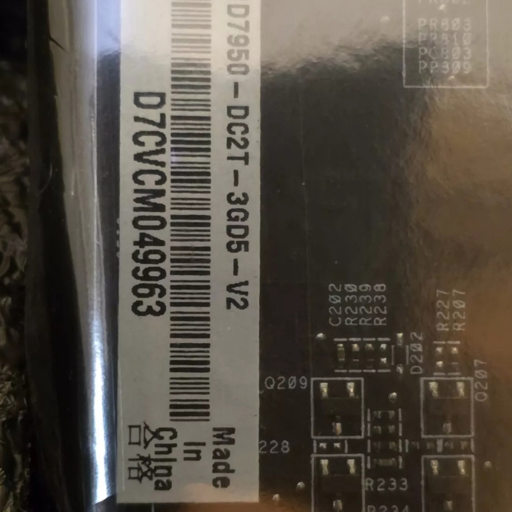ASUS HOT ITEM! HD7950-DC2T-3GD5-V2 AMD Radeon HD 384-bit Graphics Card. R2S! - Picture 9 of 14